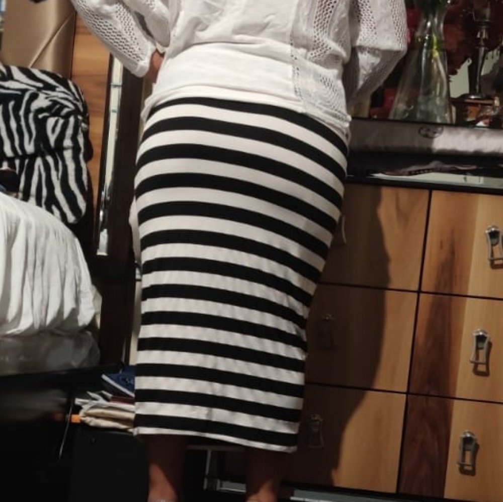 bobeau maxi skirt black and white stripe size M - Picture 3 of 8